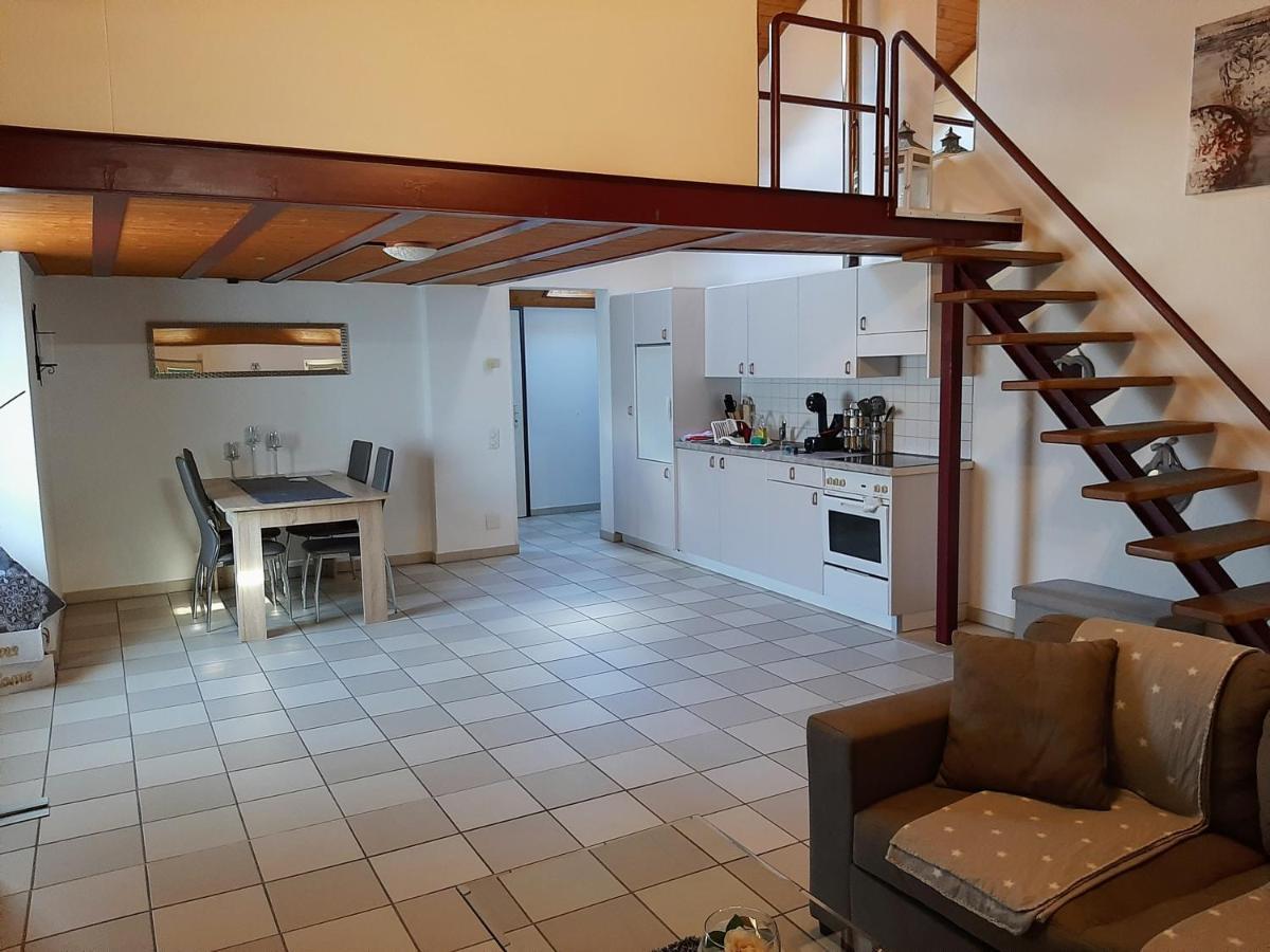 Holidays Homes Il Folletto Quartino Экстерьер фото