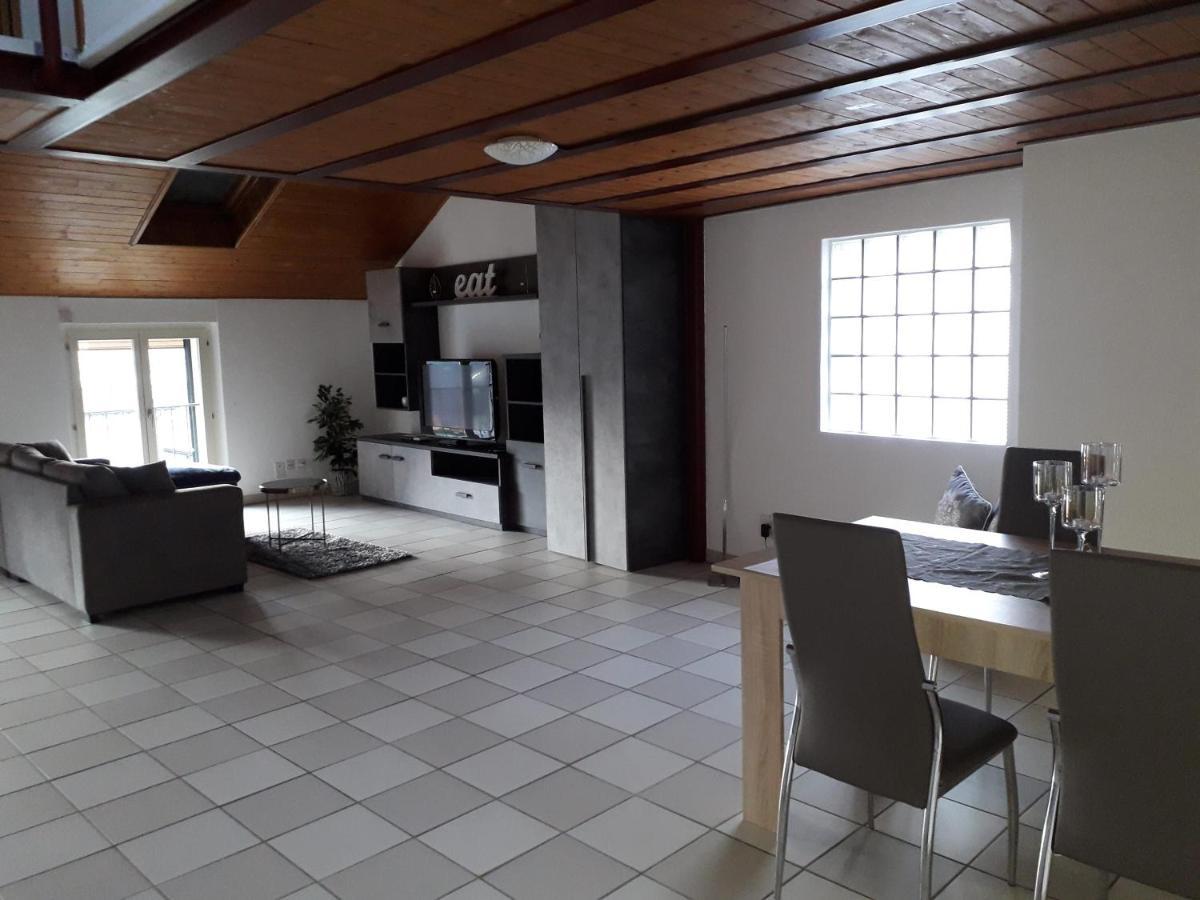 Holidays Homes Il Folletto Quartino Экстерьер фото